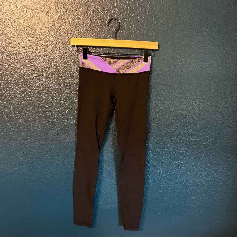 Ivivva {Lululemon’s brand for girls} Legging